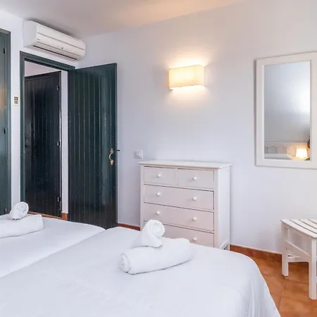 Lägenhetshotell Digus - Mediterranean - Fornells (Menorca)