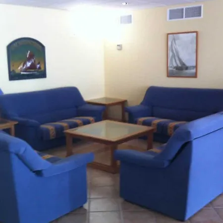Digus Hotel apartamentowy Fornells (Menorca)
