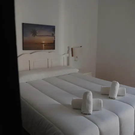 Aparthotel Digus 2*