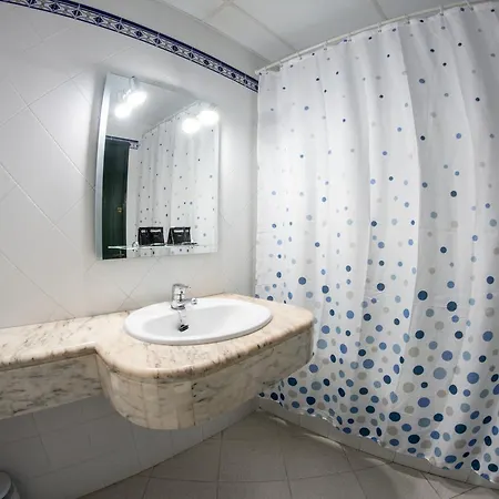 Hotel apartamentowy Digus