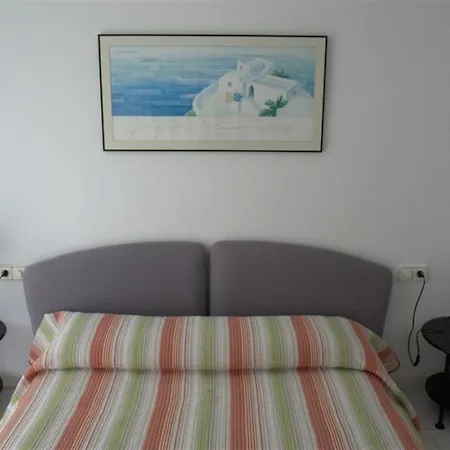 Lägenhetshotell Digus Fornells (Menorca)