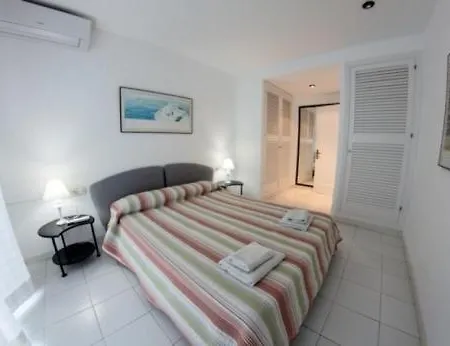 Apartahotel Digus - Mediterranean - Fornells (Menorca)